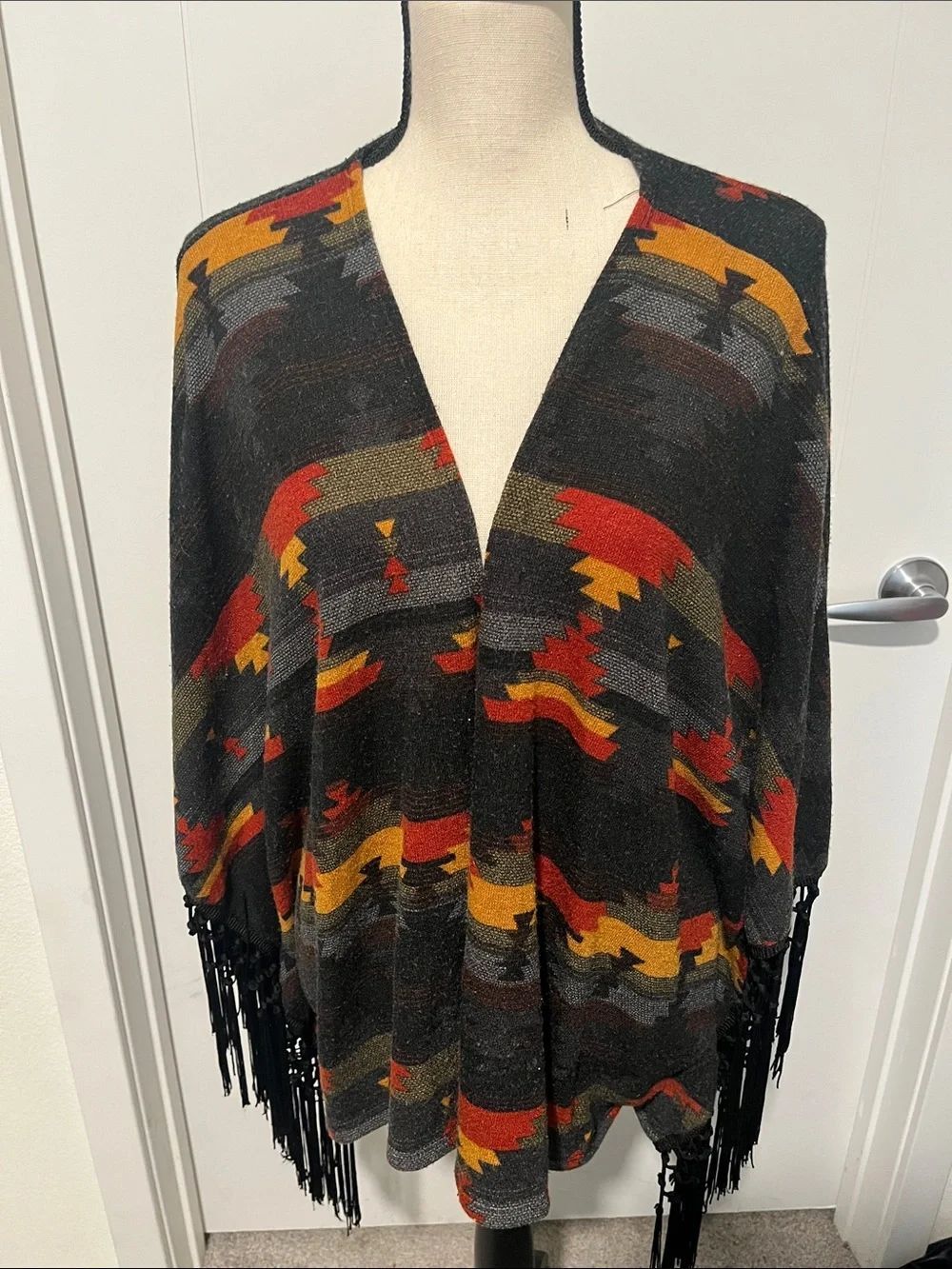 Wrangler Aztec Southwestern Fringe Open Front Knit Shawl Poncho Bohemian